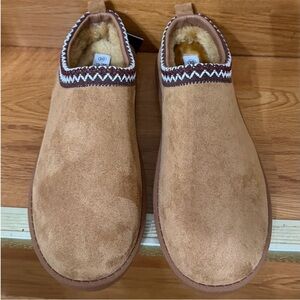NWT American Exchange Brown Slip-On Slippers size 10